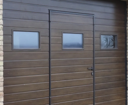 Ворота с окнами в Светлограде