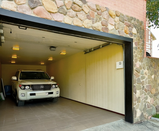 Подъемные ворота в Светлограде