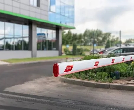Установка автоматического шлагбаума в Светлограде