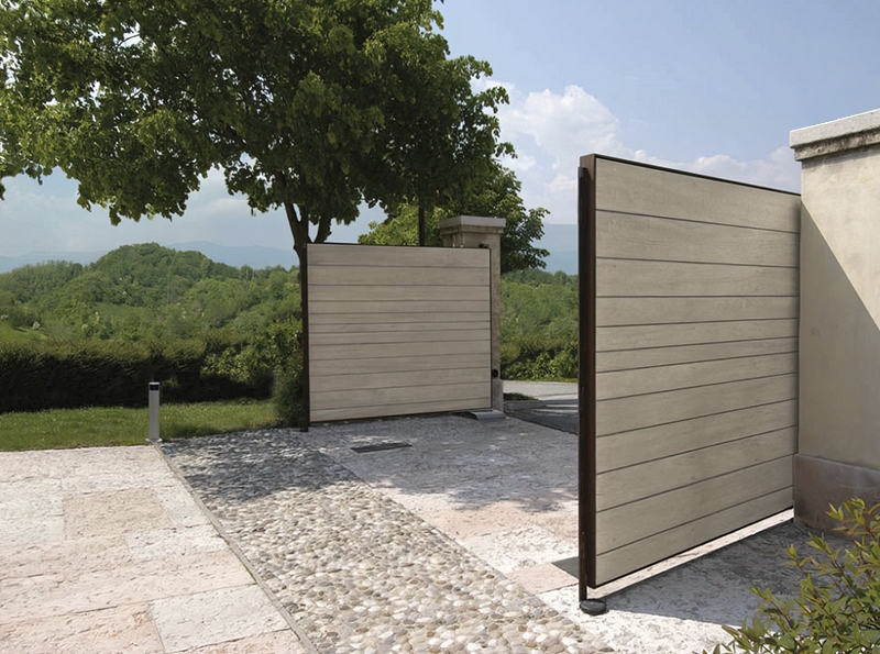 Въездные в Светлограде